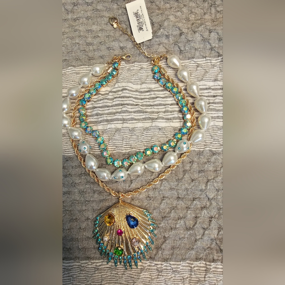 Betsey Johnson Layered Shell Necklace